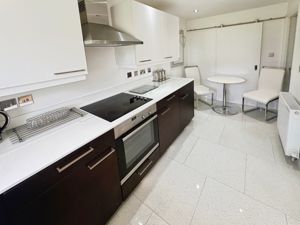 Kitchen- click for photo gallery